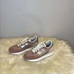 New Balance Tan and Silver Athletic Shoes